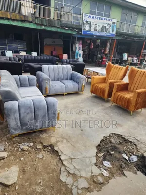 Padded 7 Seaters Sofa