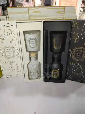 Scented Candle and Diffuser