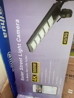 Ubox Solar Street Light Camera 500W 4G/5G