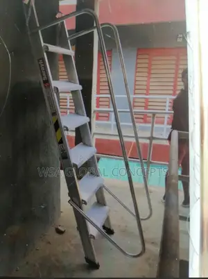 6 Steps Aluminum Double Side Guide Ladder