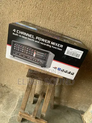4 Channels Power Mixer