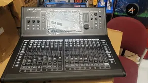 Digital Mixer 24 Channels