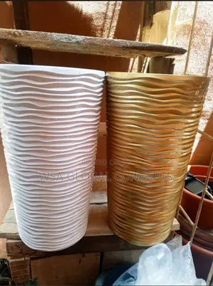 Beautiful Design Fiber Plastic Pot