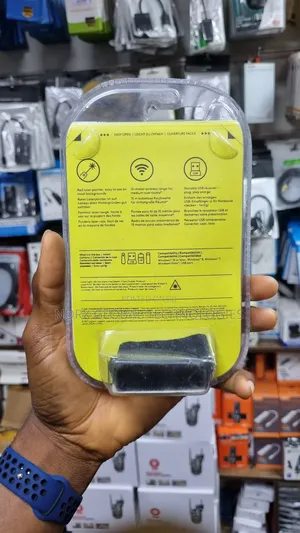 R400 Laser Presentation Remote