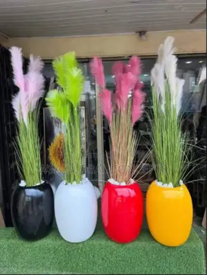 Different Colors Fiberglass Flower Pot
