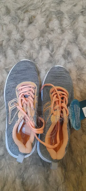 Lovely Crivit Ladies Trainers Size 37