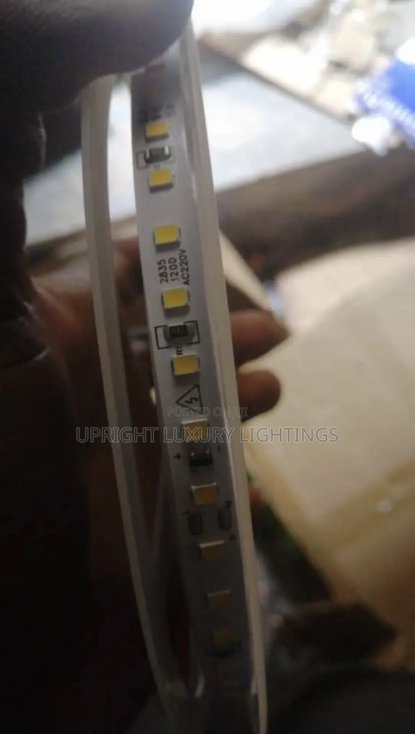 Chokeless Strip Lights