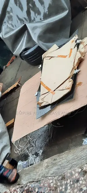 Complete Motor Door Glass for Toyota Camry 2015 Available Nw