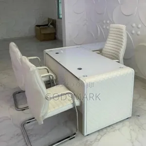 A Set of Office Desk With Chairs.1.6 Meter.
