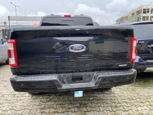 Ford F-150 LARIAT 2022 Black