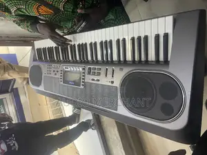 Casio LK 80 Keyboard