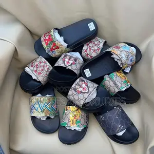 Original New Gucci Leather Slides Collection