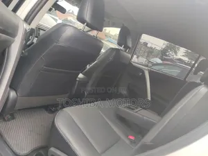 Toyota RAV4 2015 White