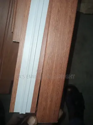 Door End And T Mood Skirtings