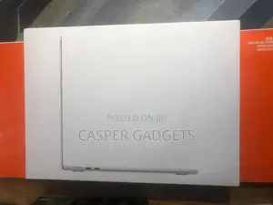 New Laptop Apple MacBook Air 2024 M3 13-Inch 8GB Intel Core M SSD 256GB