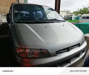 Hyundai H1 2000 Silver