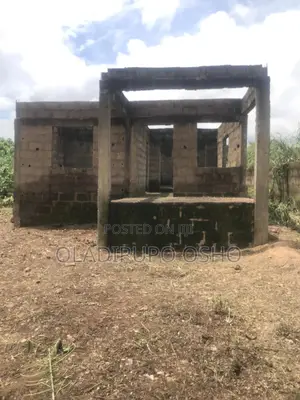 3bdrm House in Lisa, Ifo for sale