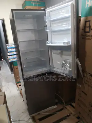 Hisense 264L Bottom Freezer {Energy Class} Refrigerator