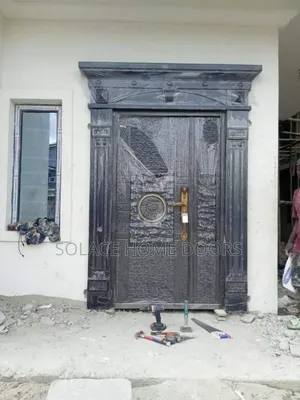 Copper With Arch and Pillar