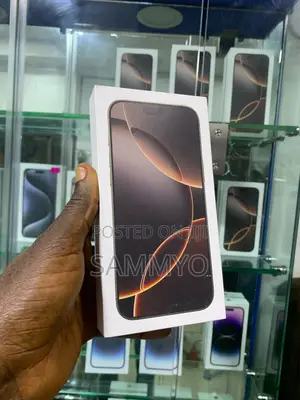 New Apple iPhone 16 Pro Max 256 GB Black