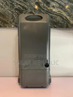 100a 300v Fangpusun MPPT Charge Controller