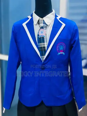 Stylish School Uniforms, T-Shirt, Trousers for Every Student