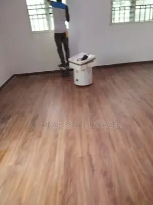 Wooden and Tiled Floor Professional Cleaning Service