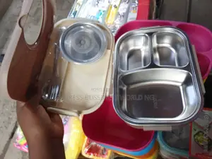 Lunch Box With Sauce Bowl