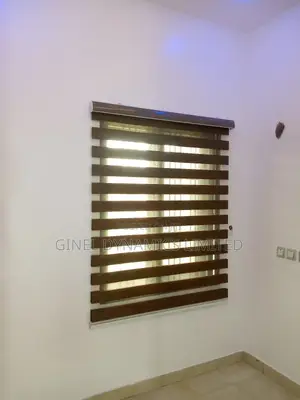 Top Quality Window Blind (Free Delivery Within Town)