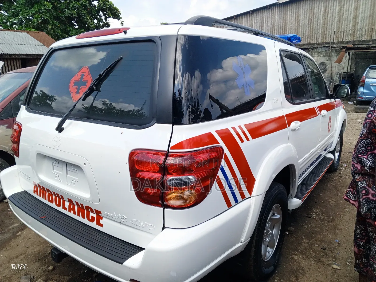 Ambulance Builder
