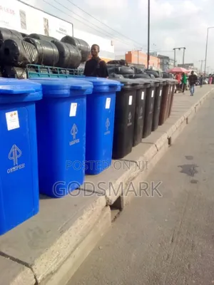 Geepee Waste Bin for Waste Management 240 Litres.