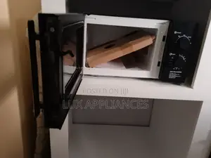 Polystar 20 Litres Microwave Built In