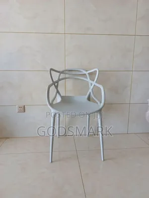 Eleganza Plastic White Chair for Restaurant and Hotels.