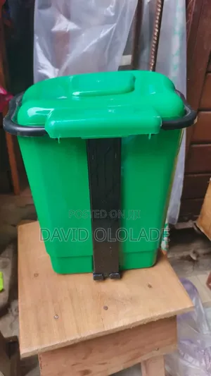 Pedal Waste Bin