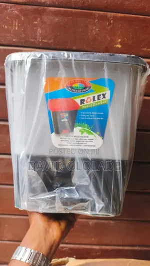 Pedal Waste Bin