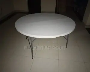 Banquet Table