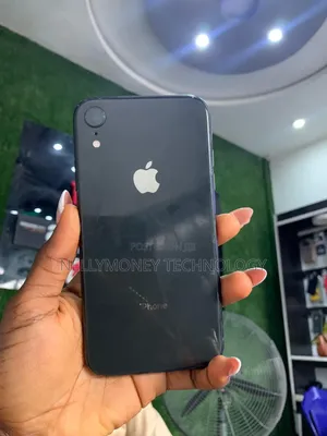 Apple iPhone XR 64 GB Black