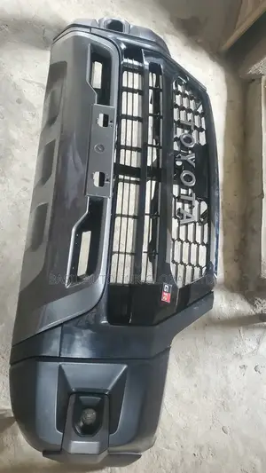 Complete Front Bumper Hilux Gr 2024