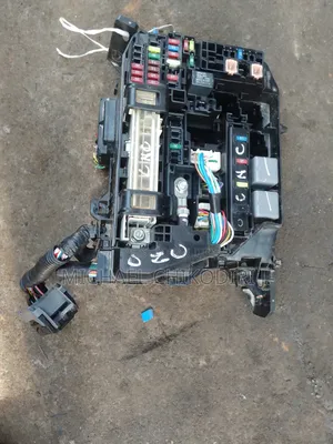 Engine Side Fuse Box for Toyota Corolla 2010