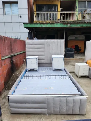 Quality 5by6 Padded Bed With 2 Side Drawers