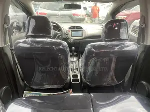 Honda Fit Automatic 2010 Gray