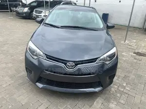 Toyota Corolla LE 4dr Sedan (1.8L 4cyl CVT) 2015 Blue