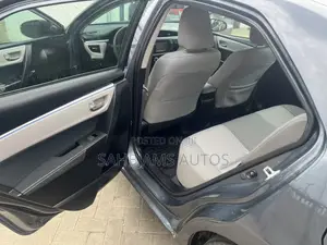 Toyota Corolla LE 4dr Sedan (1.8L 4cyl CVT) 2015 Blue