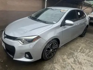 Toyota Corolla 2016 Silver
