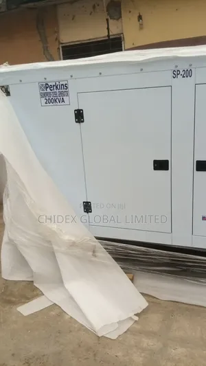 200kva Perkins Soundproof Diesel Generator 100% Copper Coil