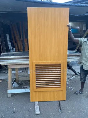 HDF Door With Lower Vent