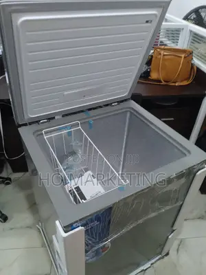 Energy Saving 150L Midea Chest Freezer -Hs-186cn