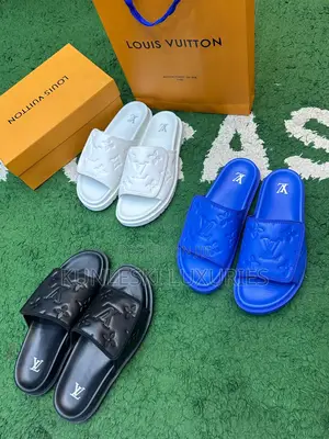 Original Louis Vuitton Men Leather Slides