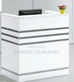 1 Meter White Office Reception Table/Desk