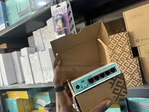 Mikrotik Rb750gr-3 Gigabit Router